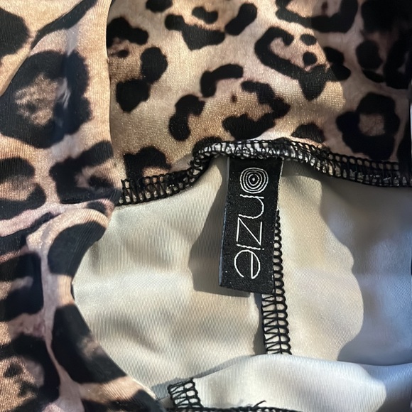 Leopard print bike shorts - Picture 3 of 3